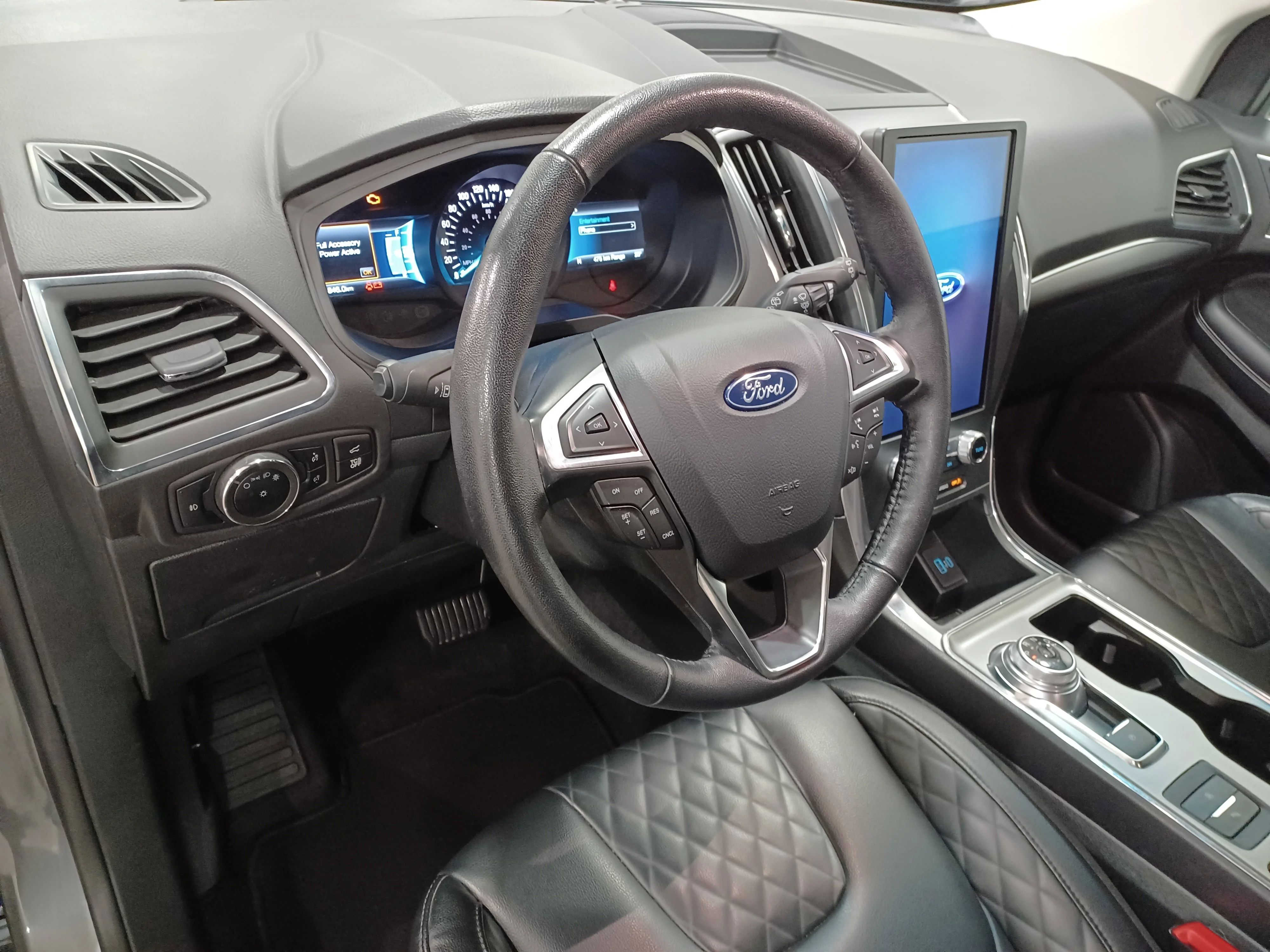 Certified Used 2024 Carbonized Grey Metallic Ford Titanium AWD*Remote Start | Nav | Htd Leather | Blind Spot Detection | Park Assist | Bang & Olufsen® image 12