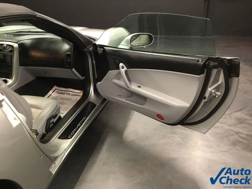 Used 2005 Silver Chevrolet Base image 37