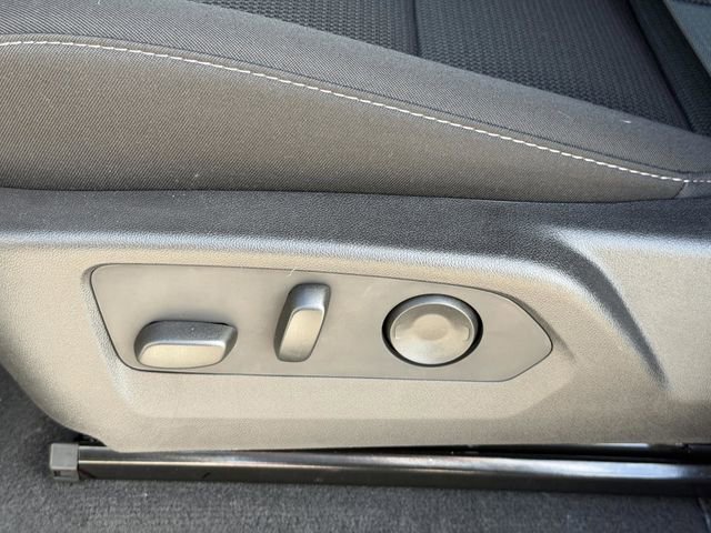 2025 Chevrolet Colorado LT - Photo 35