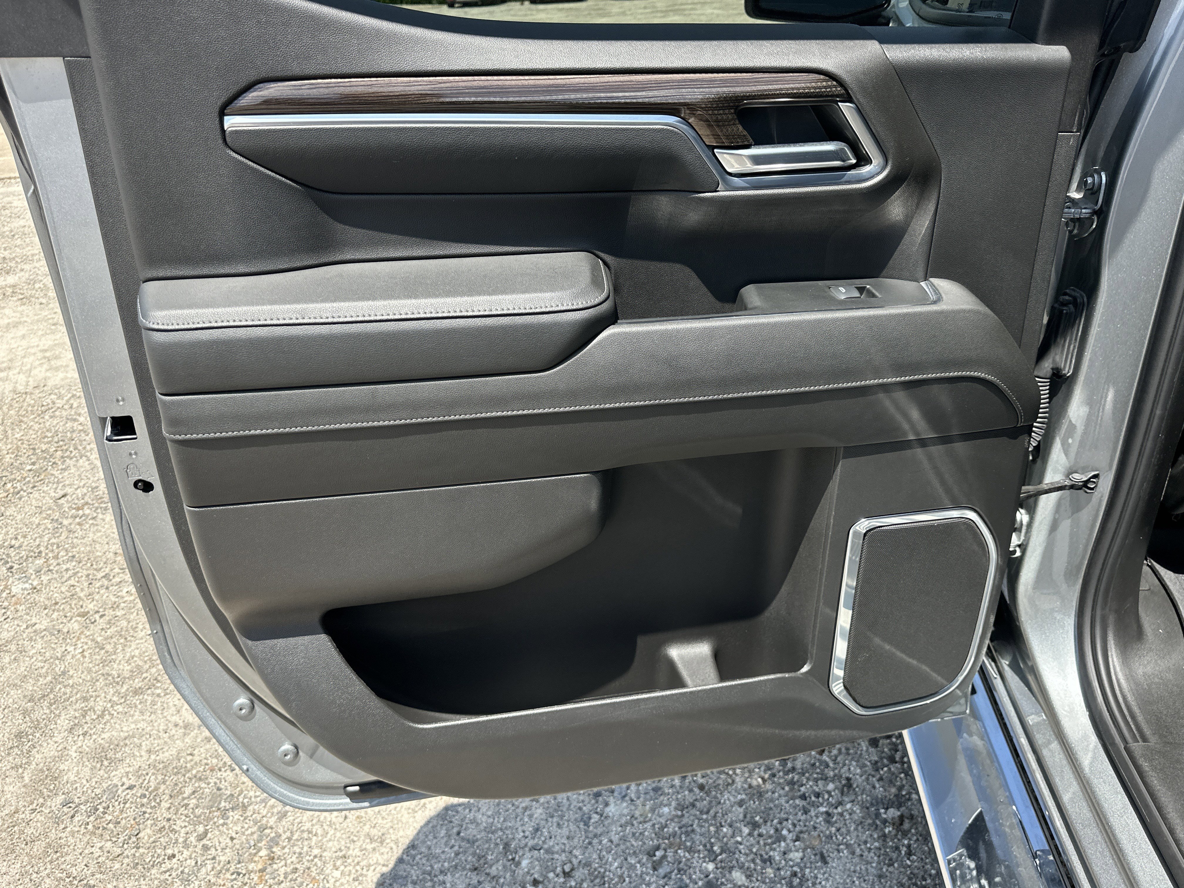 2024 Chevrolet Silverado 1500 RST - Photo 22