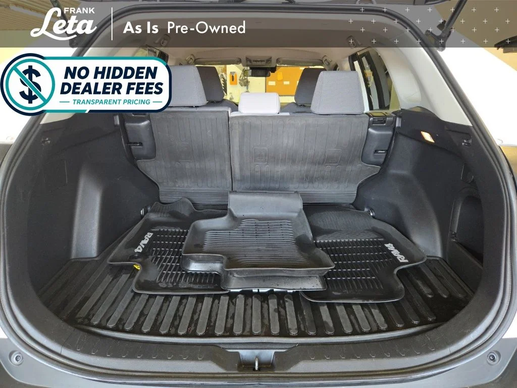 Used 2021 White Toyota XLE image 24
