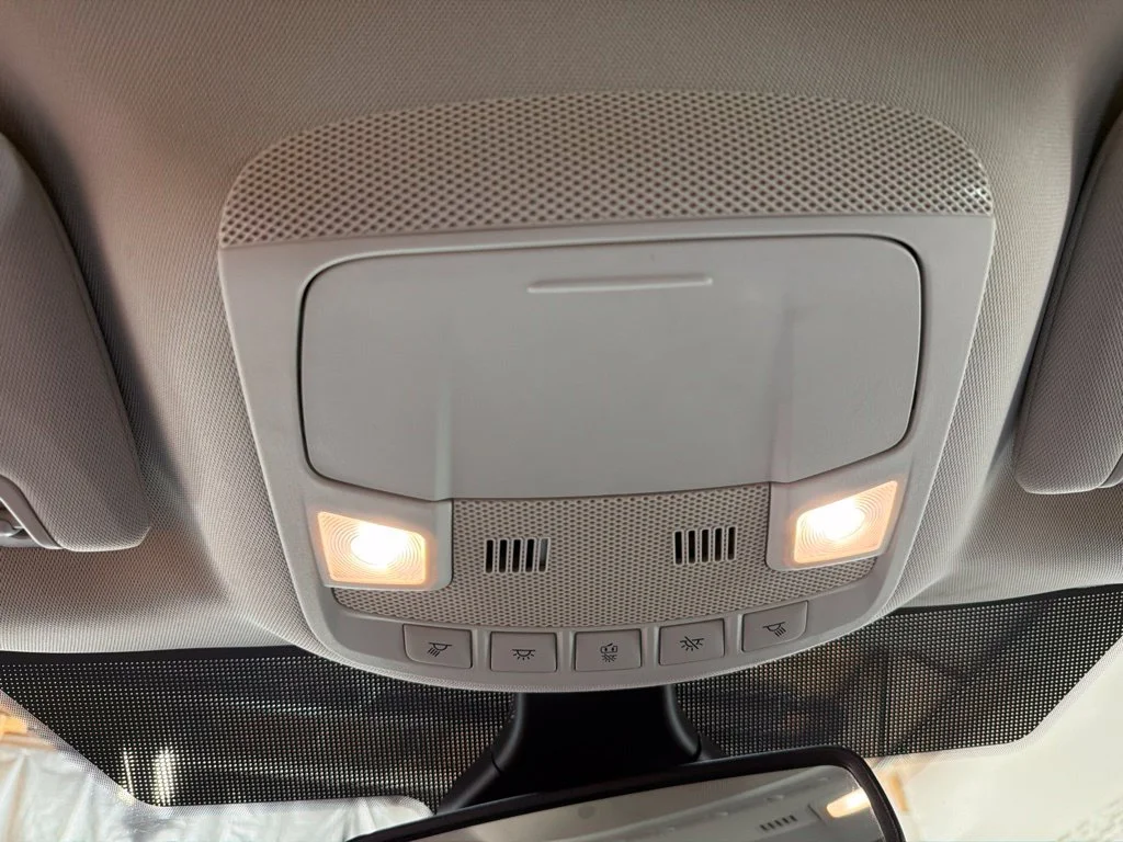 Used 2024 Oxford White Ford SEL image 27