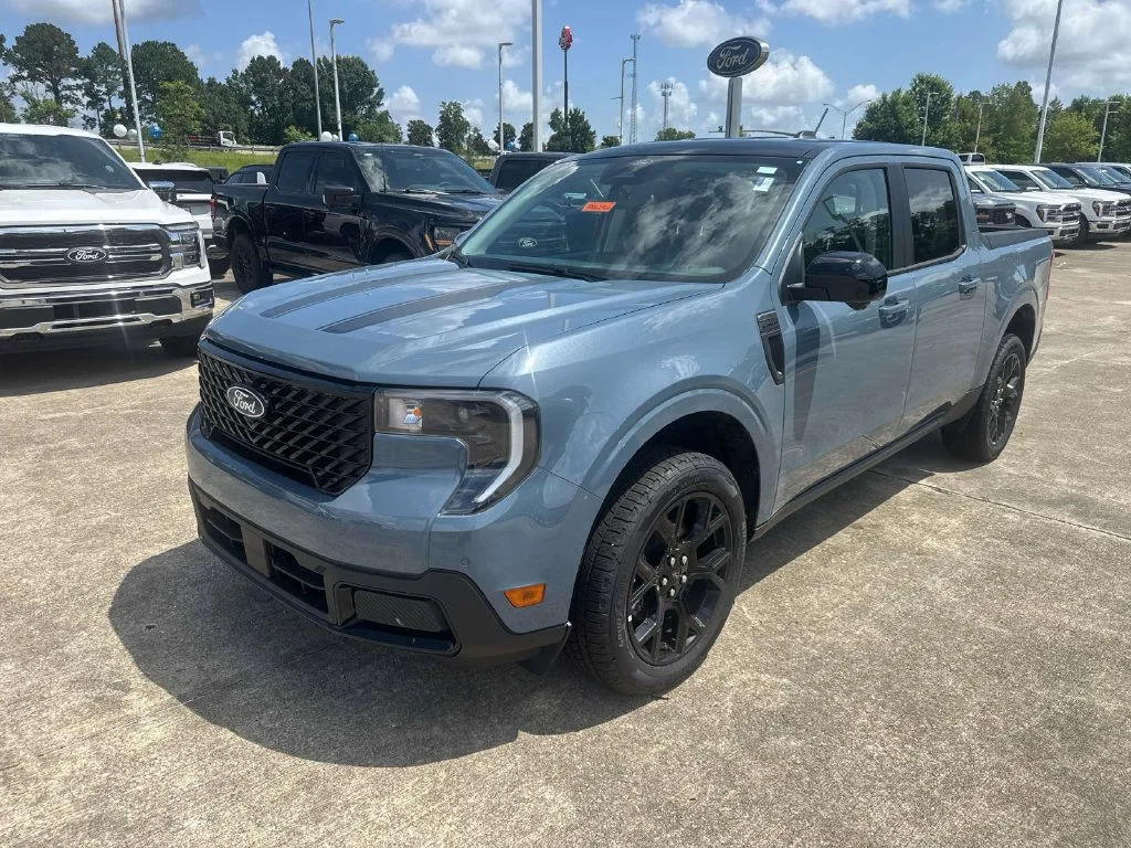 New 2026 Azure Gray Metallic Tri-Coat Ford Lariat® image 3