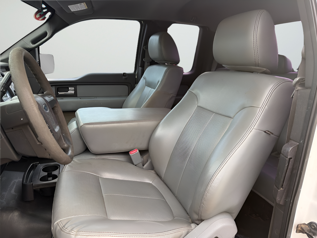 Used 2013 White Ford XL image 15