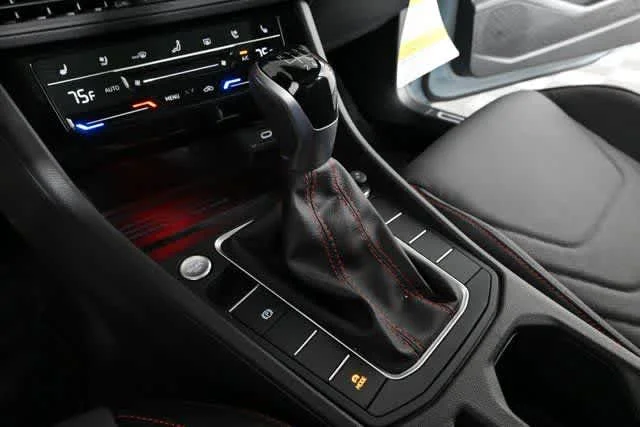 2026 Volkswagen Jetta GLI Autobahn - Photo 42