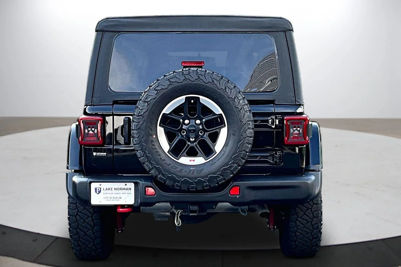 Used 2022 Black Jeep Rubicon image 7