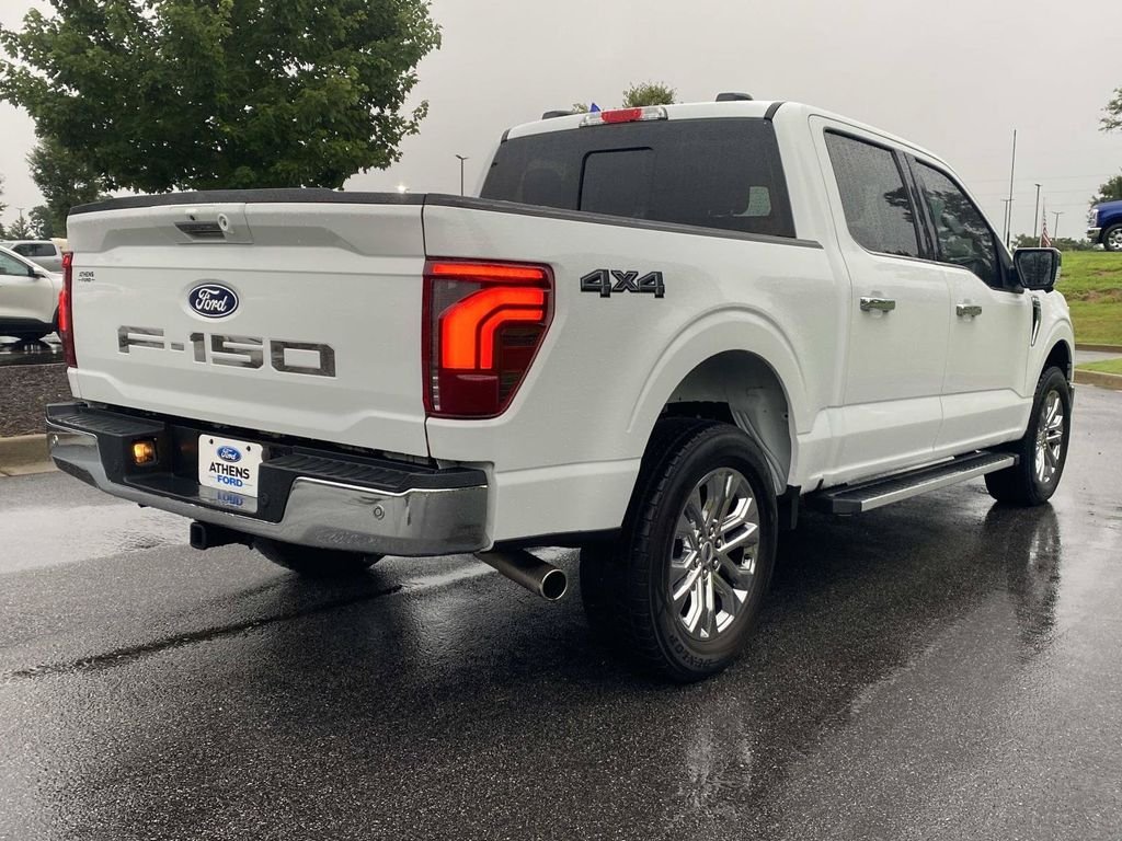 Certified Used 2024 Oxford White Ford Lariat image 3