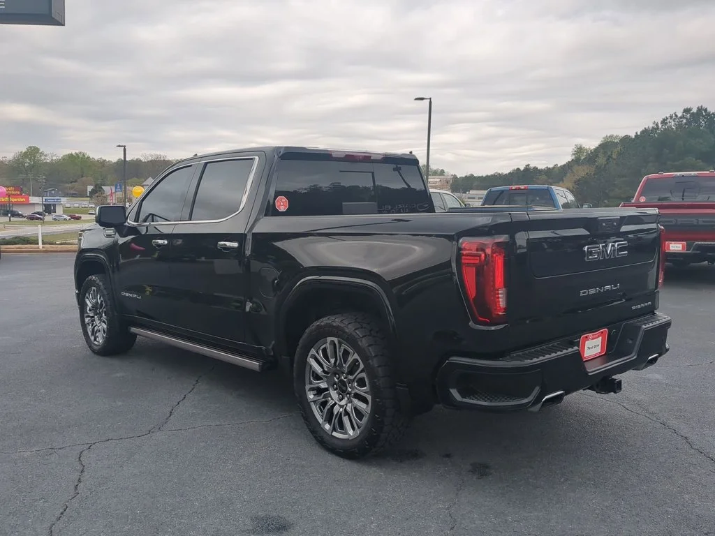 Used 2023 Onyx Black GMC Denali Ultimate image 7