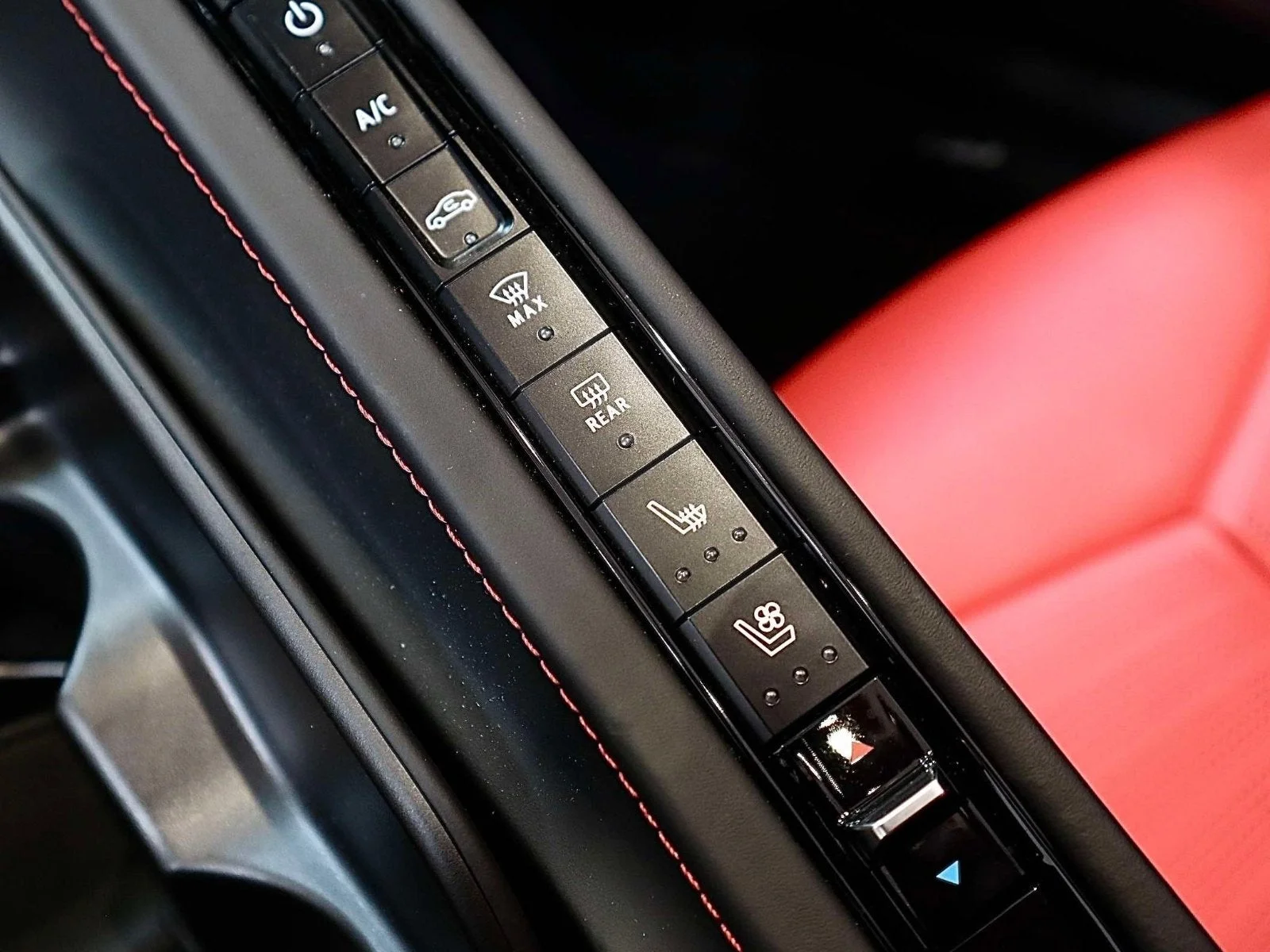 Used 2021 Torch Red Chevrolet 3LT image 29