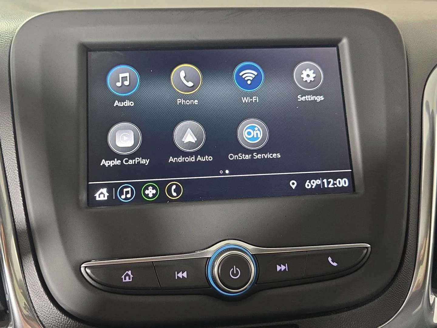 Used 2019 Iridescent Pearl Tricoat Chevrolet LT image 15
