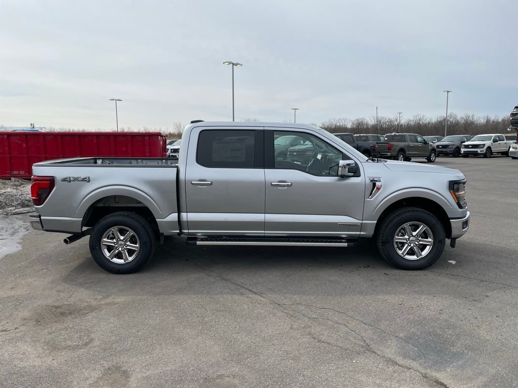 Used 2025 Silver Ford XLT image 4