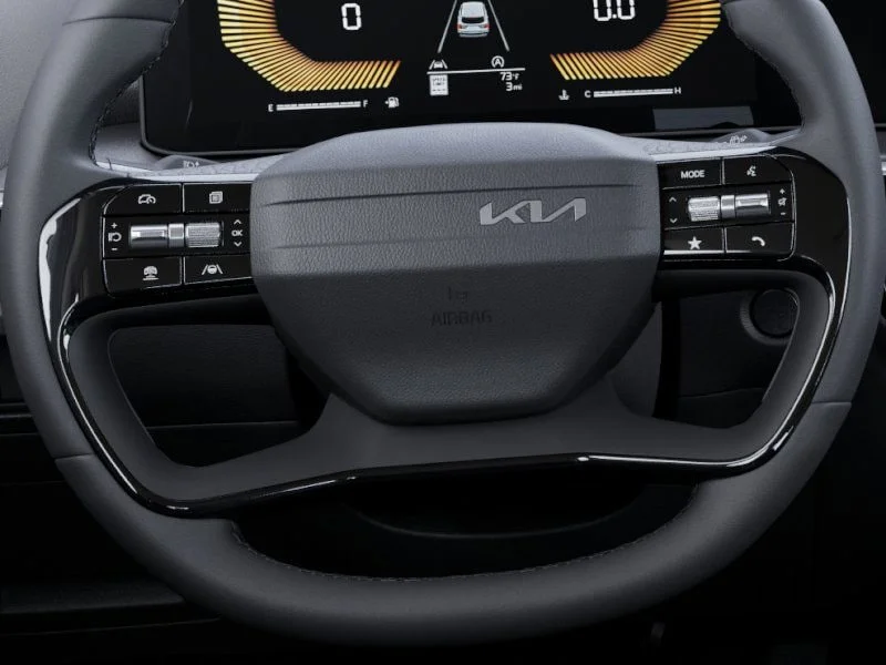 New 2026 Silver Kia S Front-Wheel Drive image 22