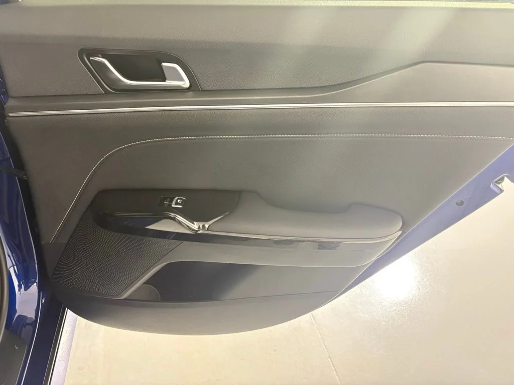 New 2026 Yacht Blue Kia GT-Line FWD image 39