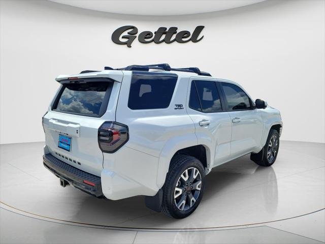 Certified Used 2025 WIND CHILL PEARL Toyota  image 4
