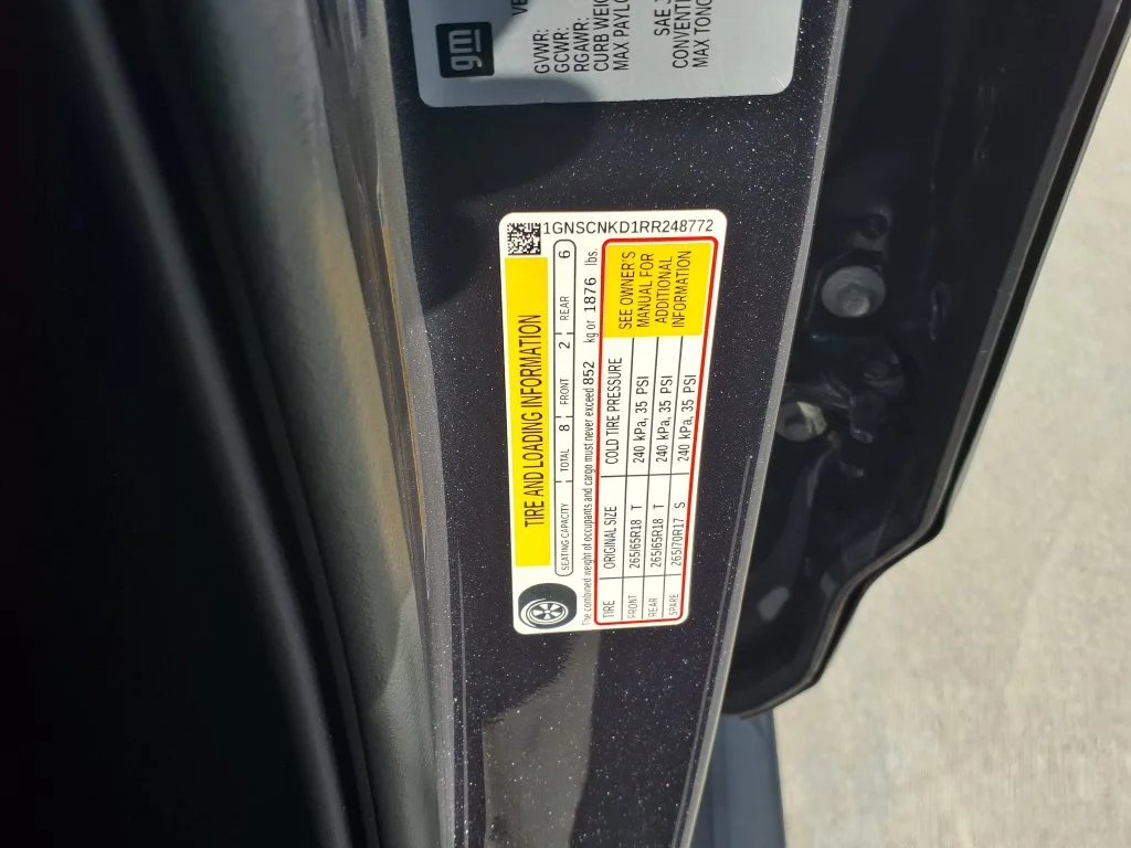 Used 2024 Gray Chevrolet LT image 32