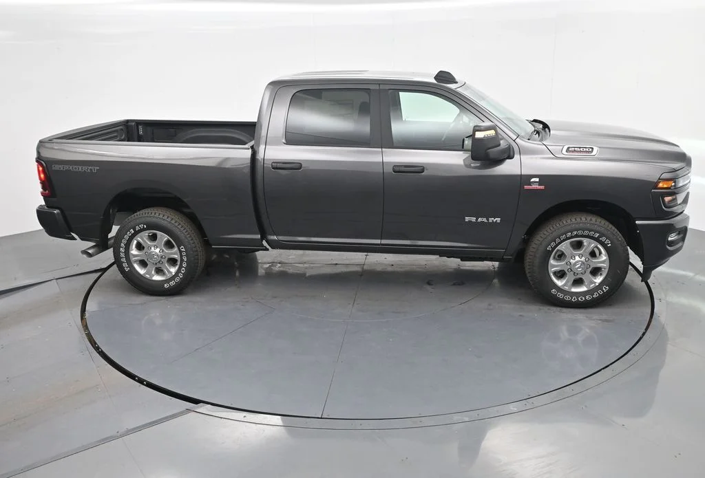 New 2026 Granite Crystal Metallic Clear-Coat Exterior Paint RAM Big Horn image 25