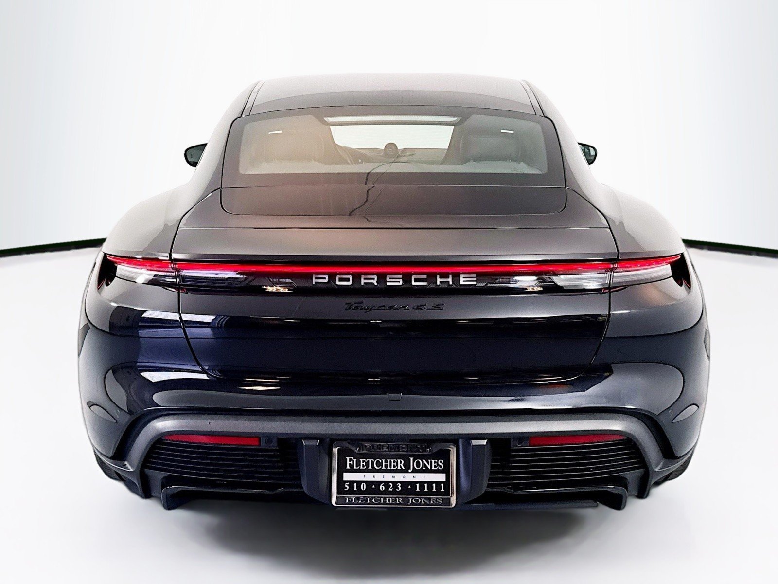 2025 Porsche Taycan S - Photo 10