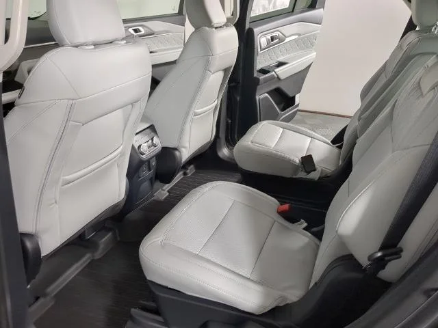 New 2026 Carbonized Gray Metallic Ford Platinum™ image 14