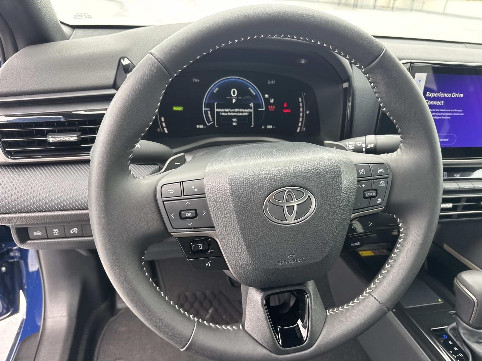 Used 2026 Reservoir Blue Toyota se image 22