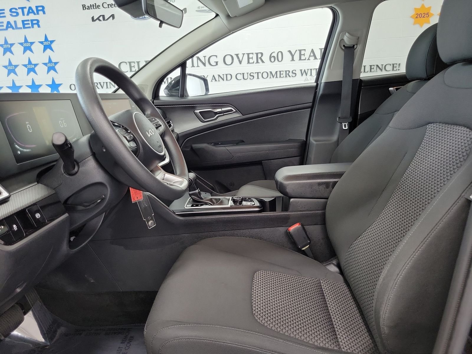 Used 2023 Black Kia LX image 8