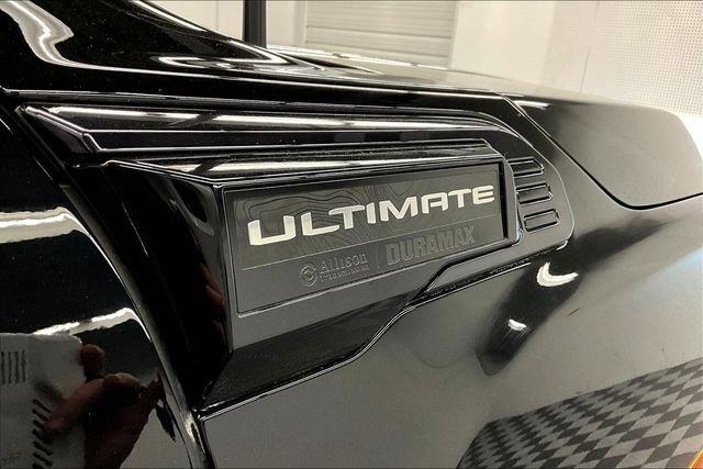 Used 2024 Onyx Black GMC Denali Ultimate image 38