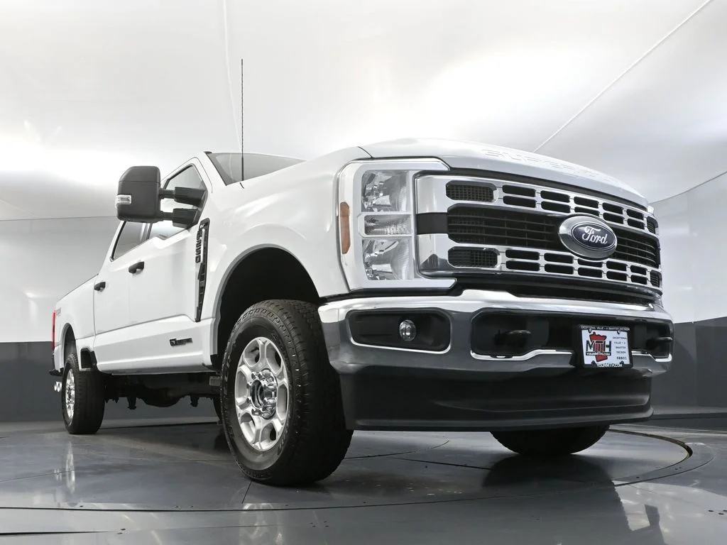 Certified Used 2025 White Ford XLT image 52