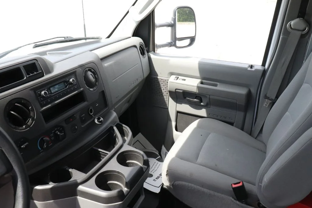 Used 2023 White Ford Base image 13