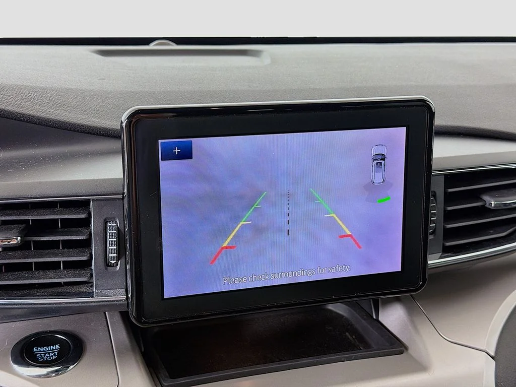 Used 2024 Black Ford XLT image 34
