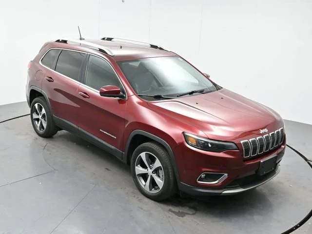 Used 2019 Velvet Red Pearlc Jeep Limited image 33