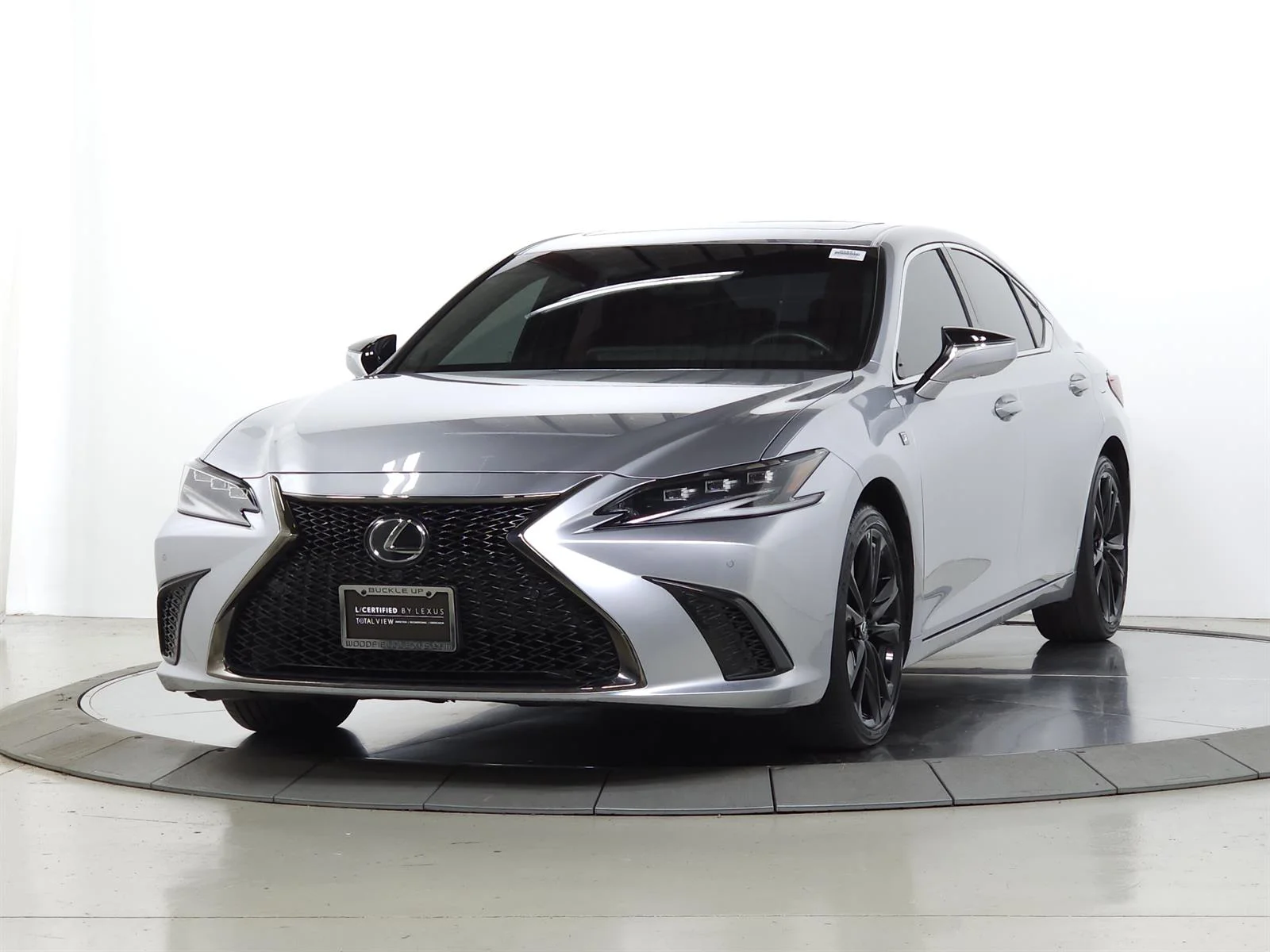 Certified Used 2023 Iridium 1l2 Lexus F SPORT Handling image 3