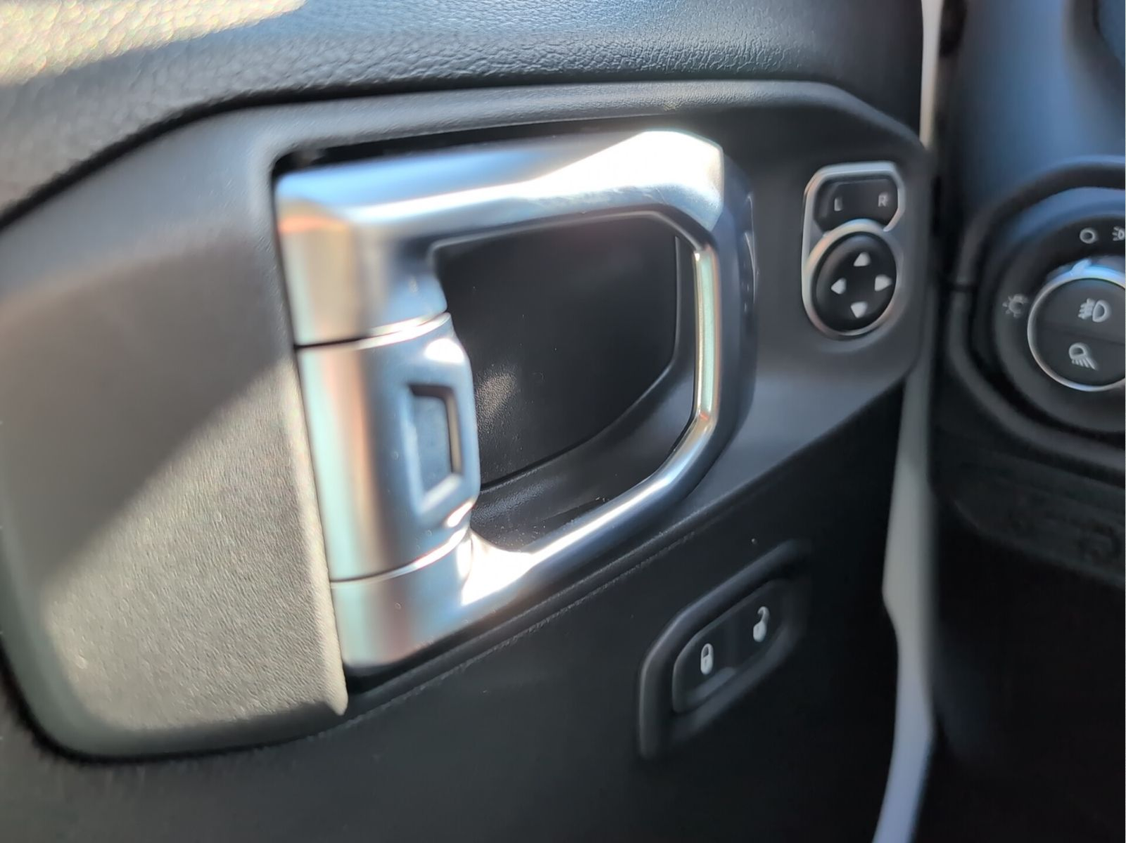 2026 Jeep Gladiator Rubicon - Photo 14