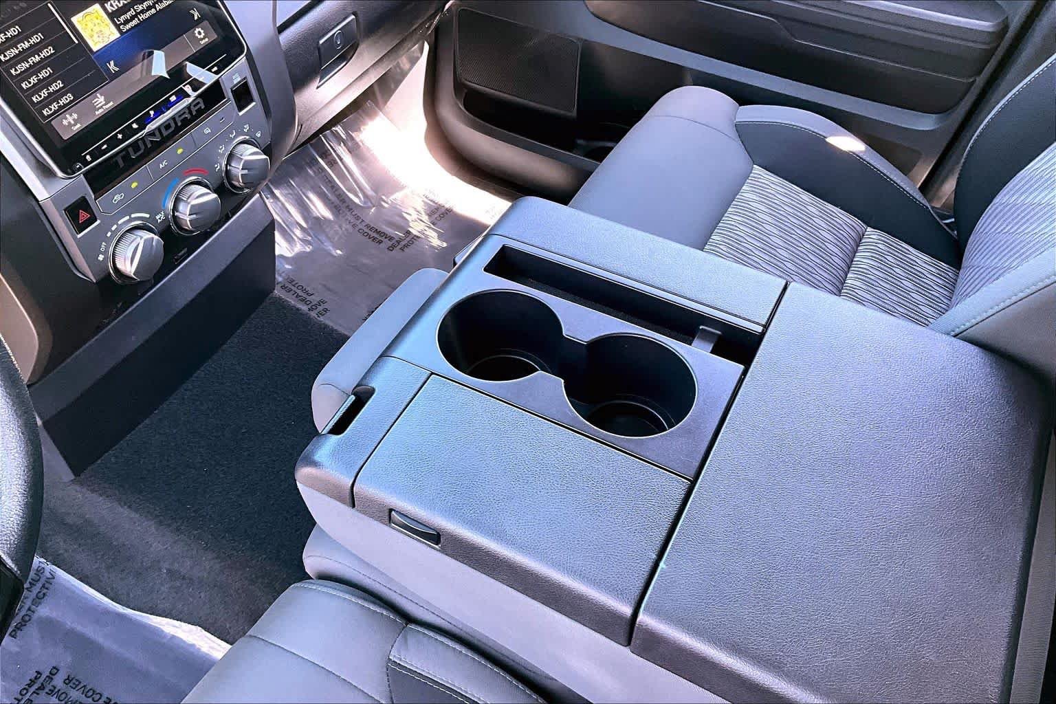 Used 2018 Super White Toyota SR image 16