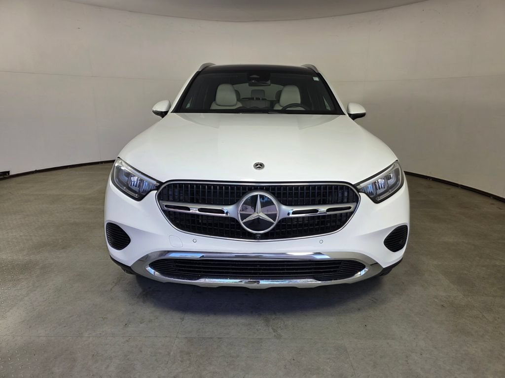 New 2027 Polar White Mercedes-Benz GLC 300 image 18