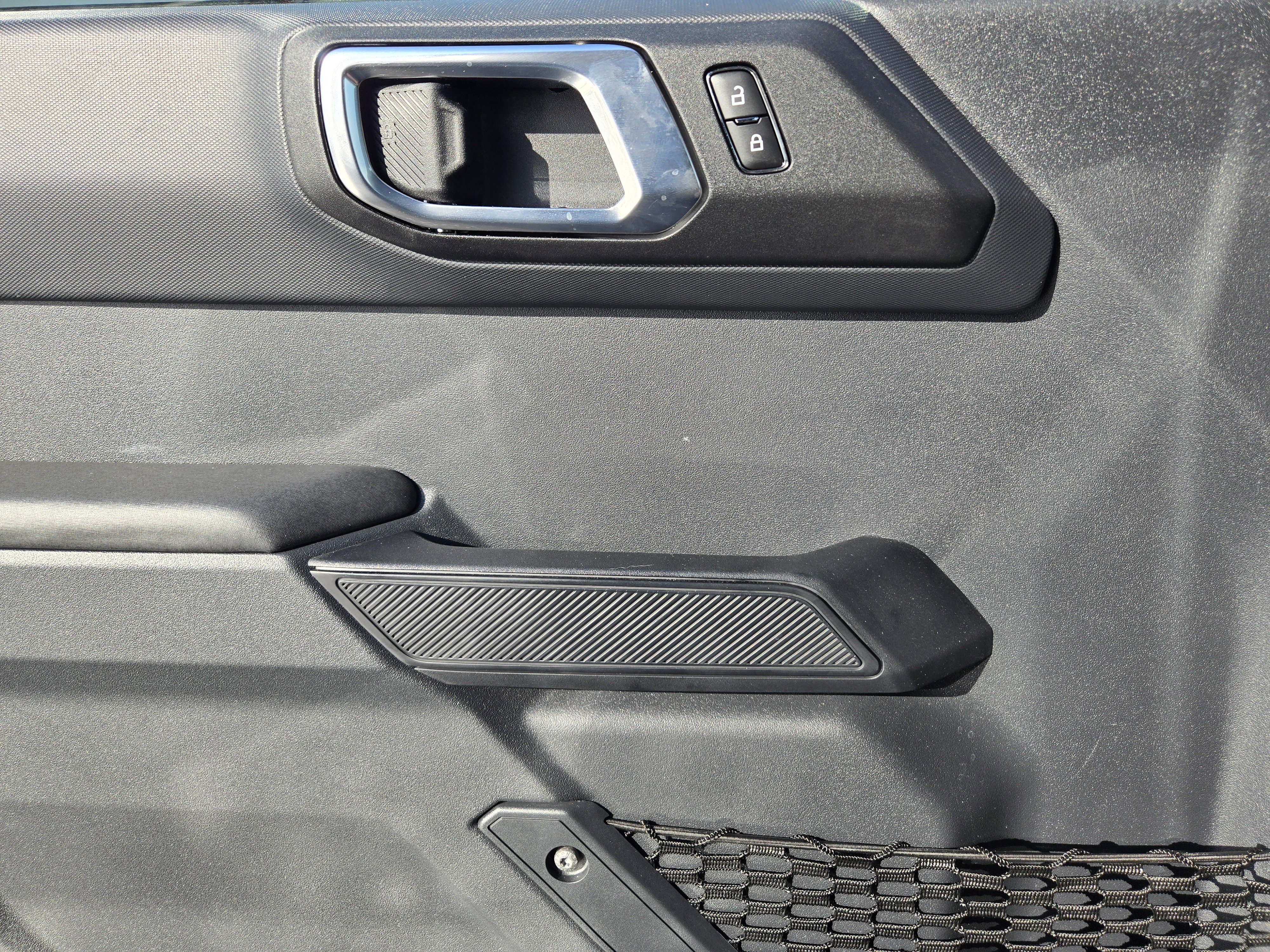 2025 Ford Bronco 4-Door Base - Photo 15
