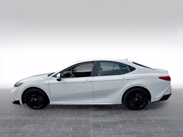 Used 2025 White Toyota SE image 4
