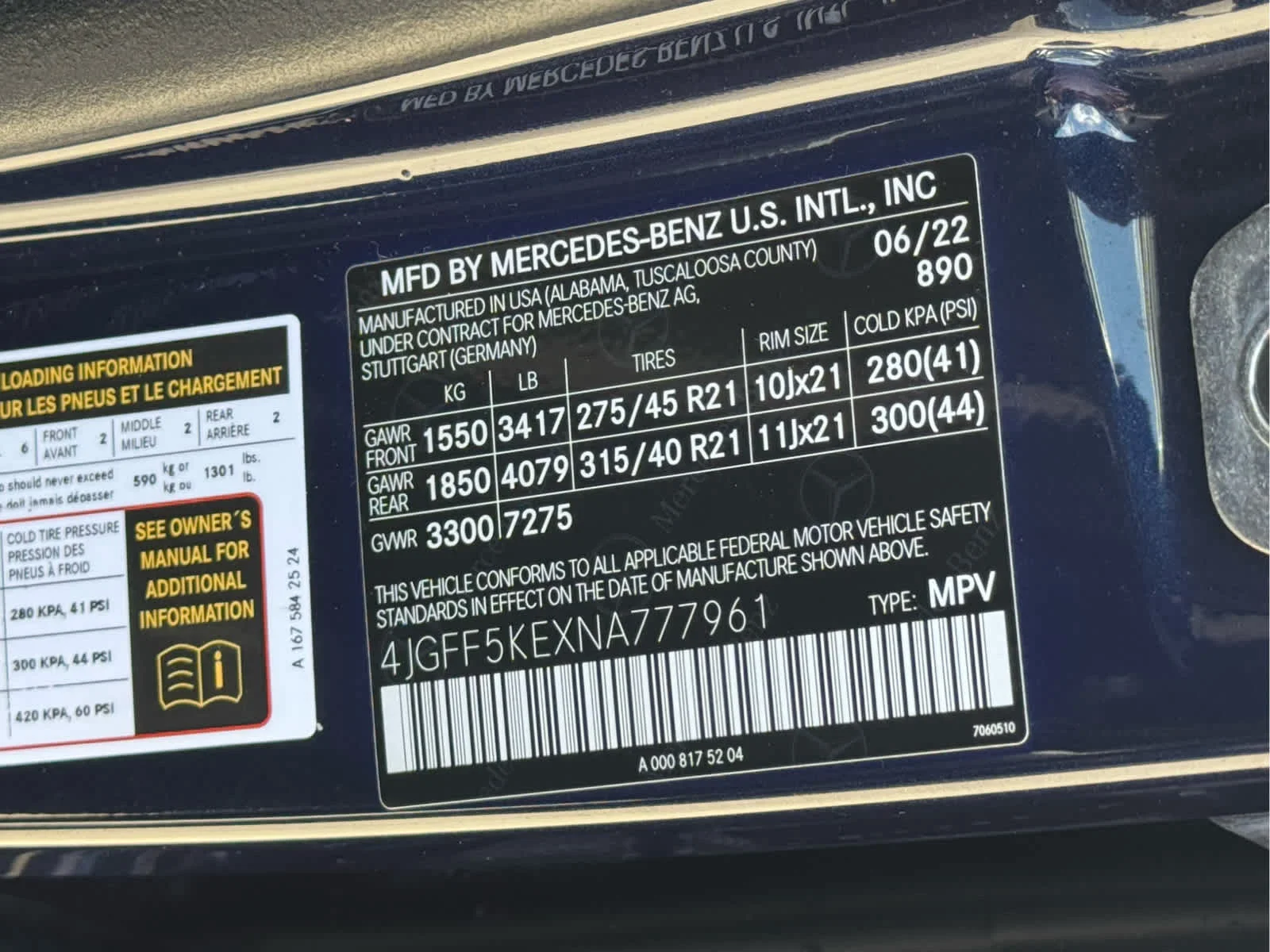 Used 2022 Lunar Blue Metallic Mercedes-Benz GLS 450 image 26