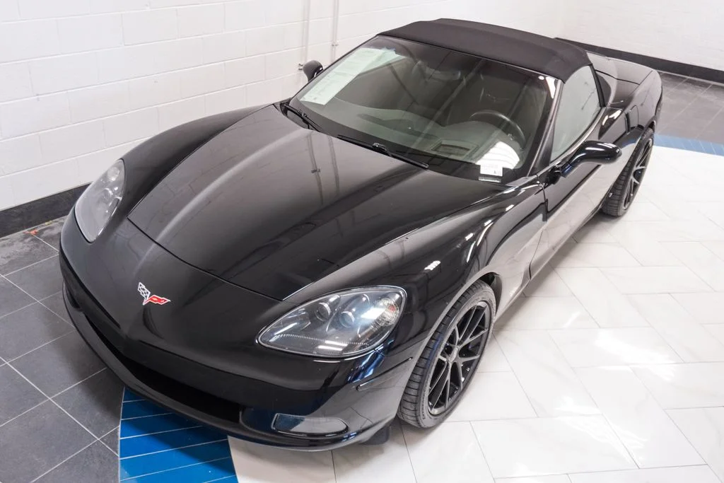 Used 2008 Black Chevrolet Base image 33