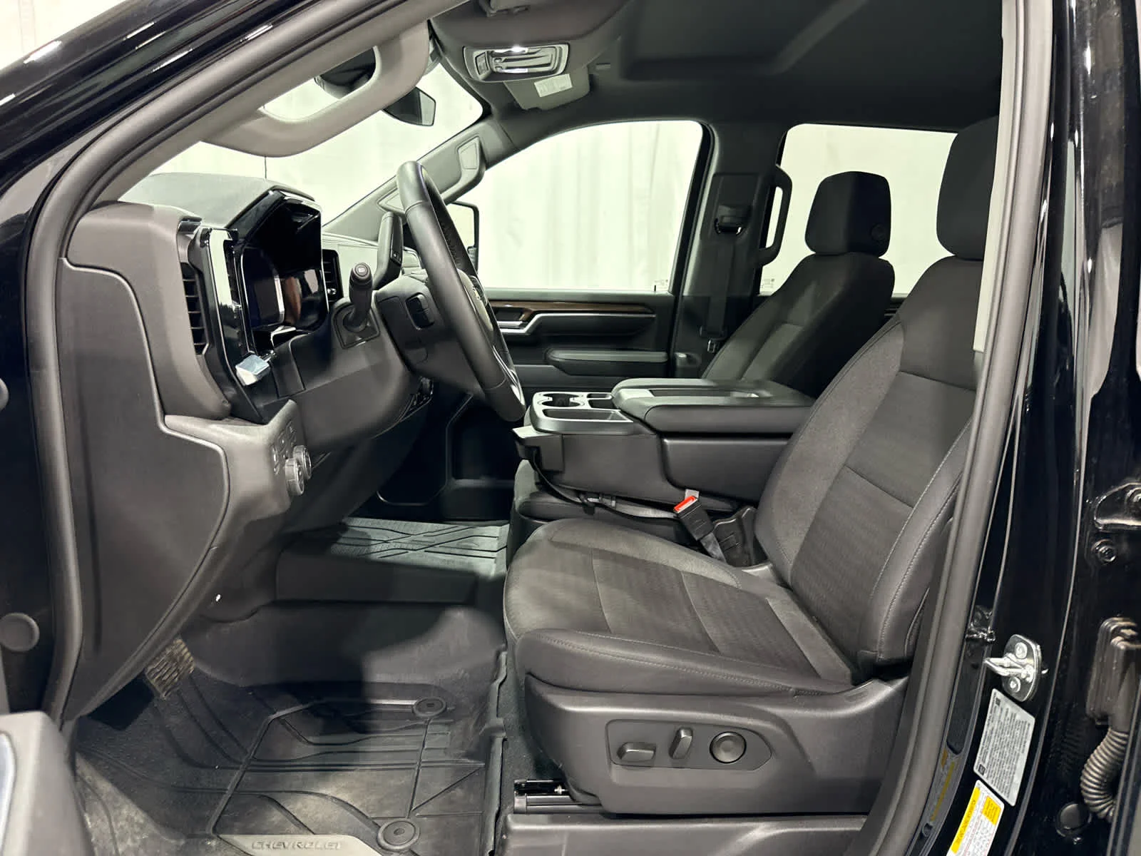 Used 2026 Black Chevrolet LT image 11