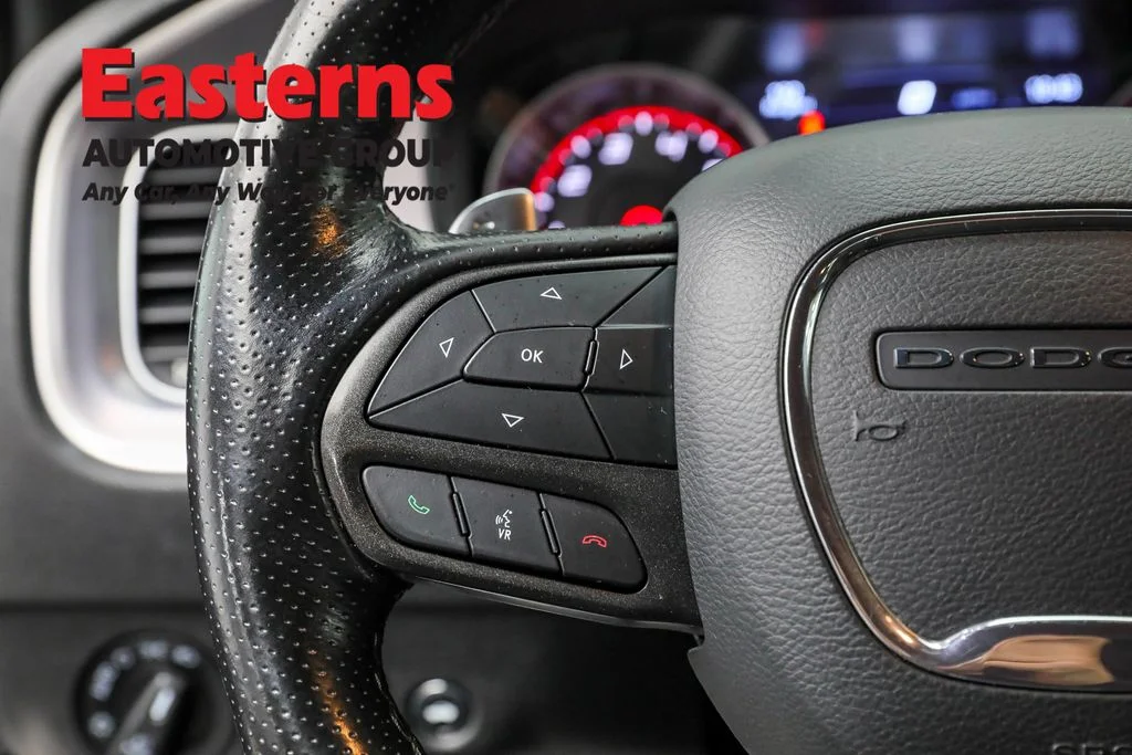 Used 2022 Gray Dodge SXT image 15
