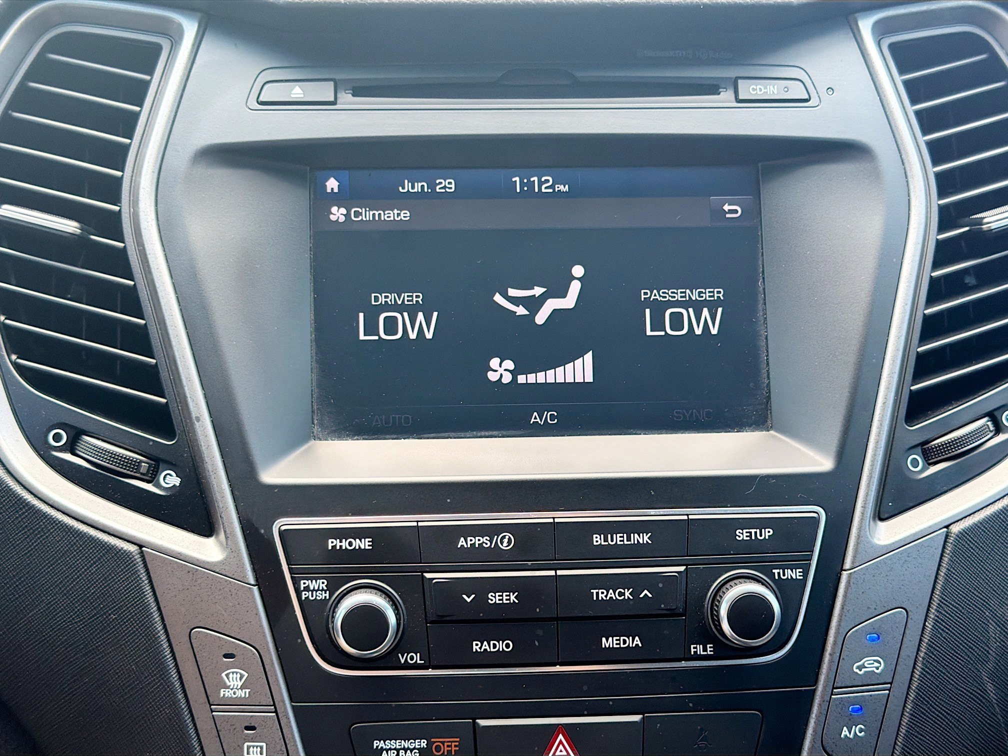 Used 2018 Pearl White Hyundai 2.0T image 31