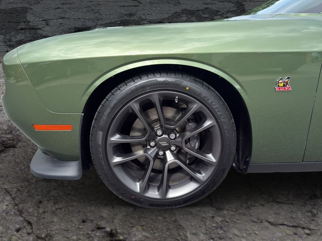 Used 2021 F8 Green Dodge R/T Scat Pack image 15