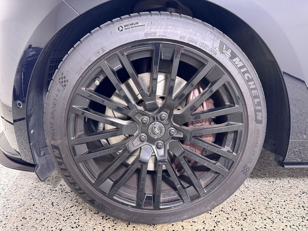Used 2025 Black Land Rover SV Edition Two image 10