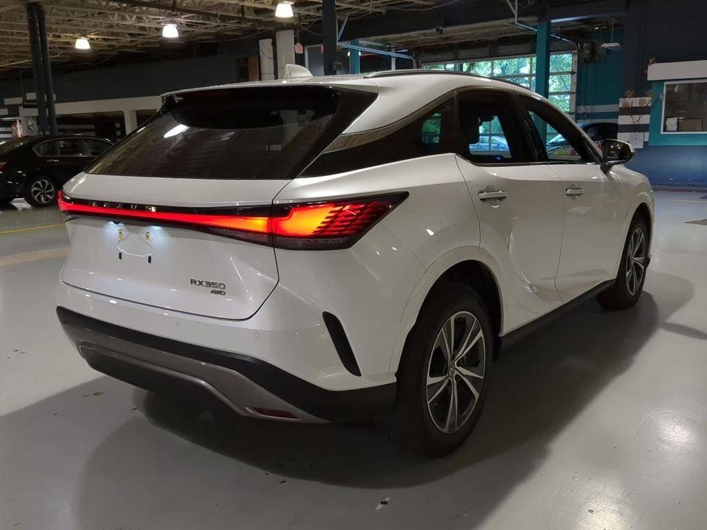 Certified Used 2023 White Lexus 350 Premium image 7