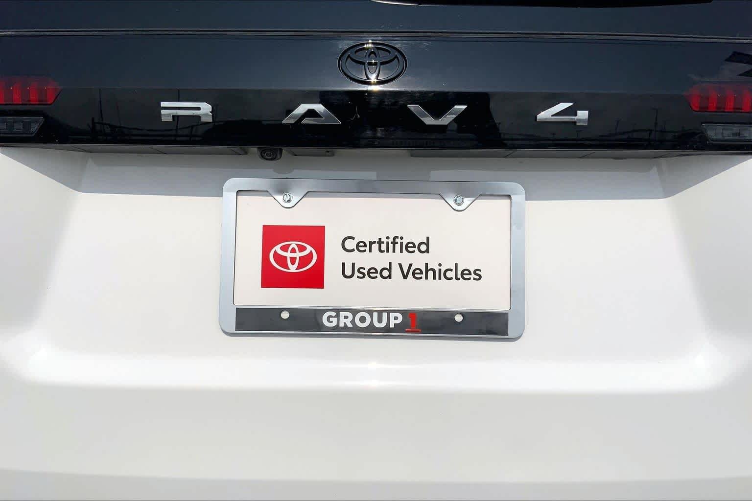 Certified Used 2026 Ice Cap Toyota XLE Premium image 10