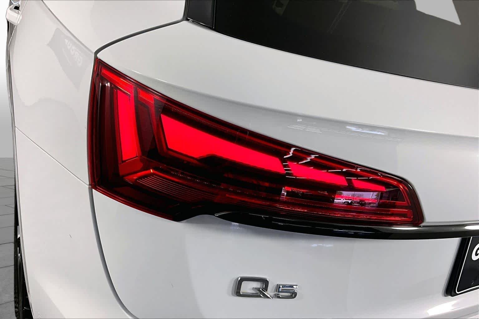 Used 2022 Glacier White Metallic Audi S line Prestige image 27
