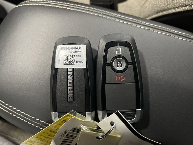 Used 2025 Beige Ford Big Bend image 33