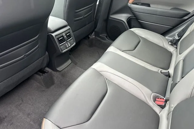 New 2026 MAGNETITE GRAY METALLIC Subaru Sport image 9