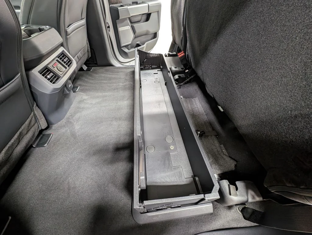 New 2026 Oxford White Ford F-250® Lariat® image 23