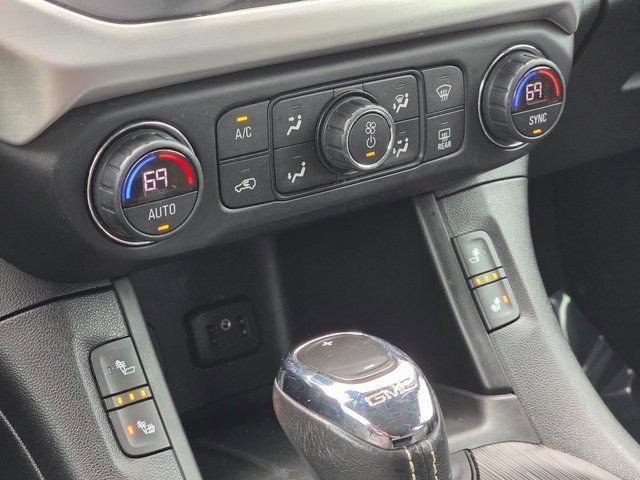 Used 2019 Dark Sky Metallic GMC SLT image 31