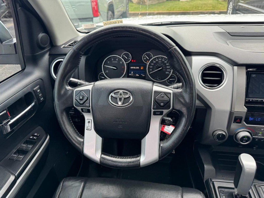 Used 2016  Toyota Platinum image 16